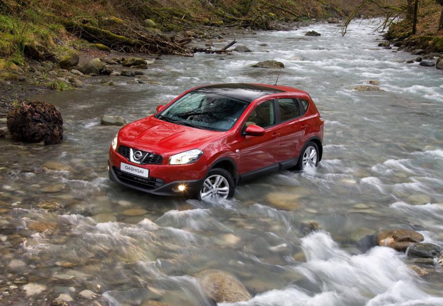  Nissan Qashqai 2010 года  (фото 61 из 204)